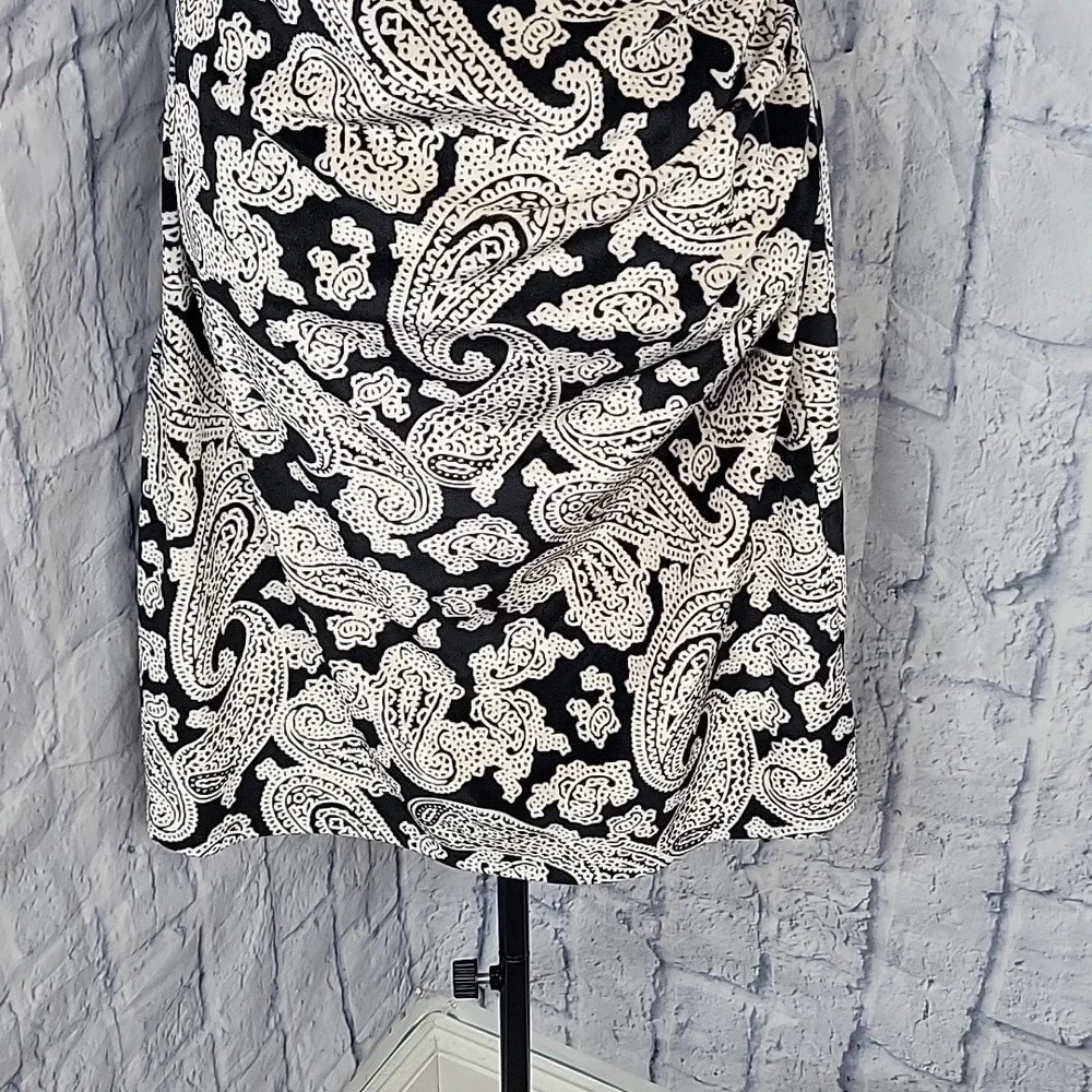 Michael Kors Black and‎ Cream One Shoulder Velvet Dress